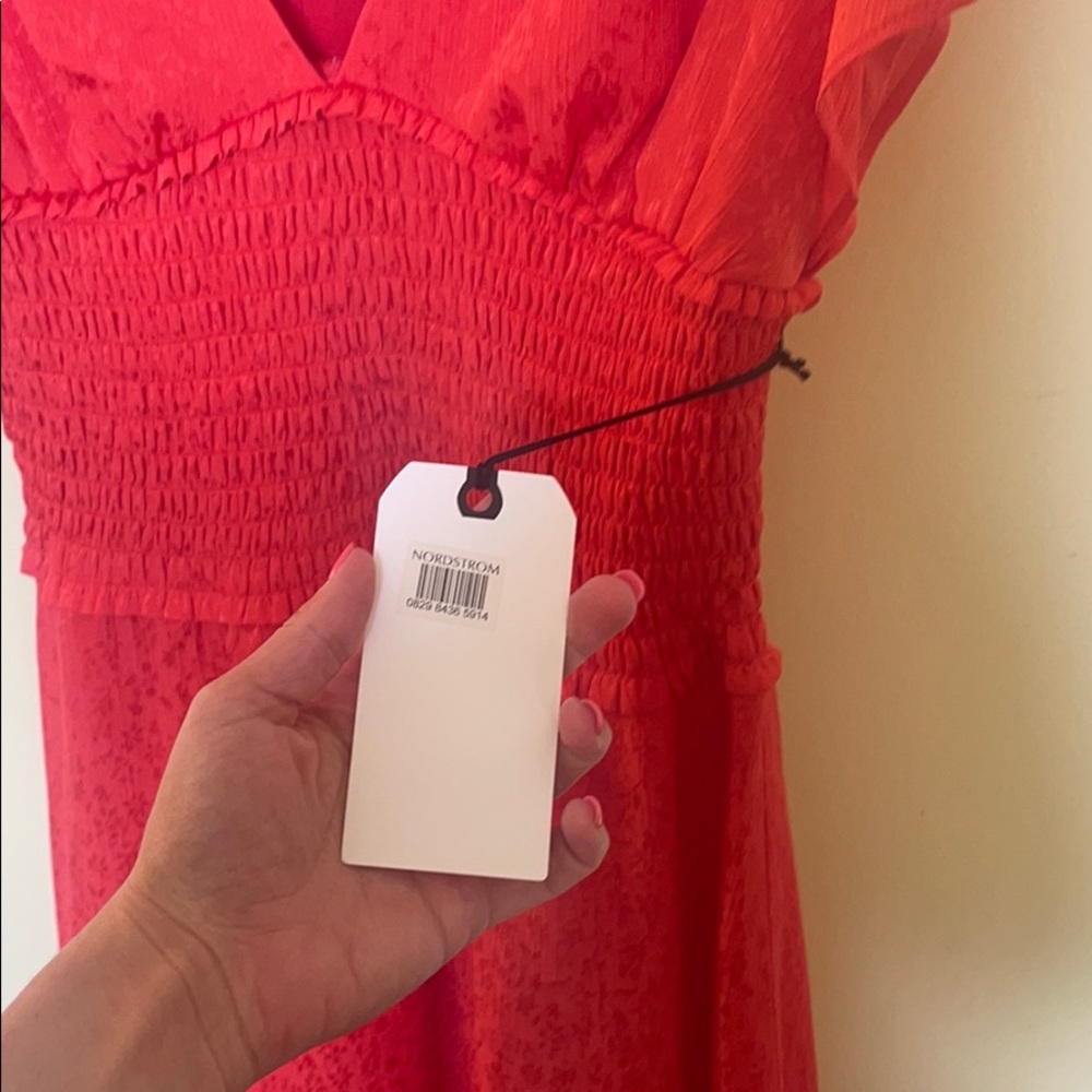 Dress - Picture 3 of 5